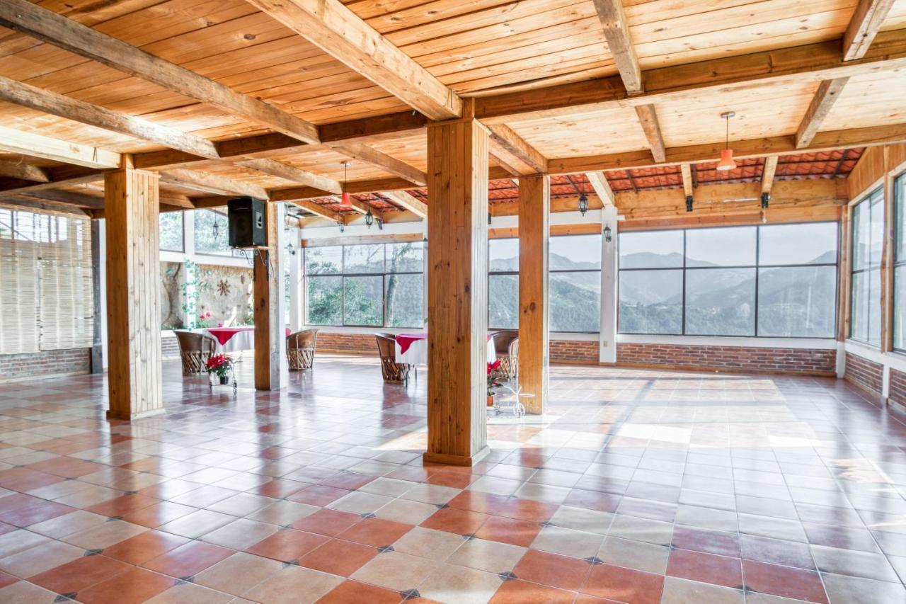 Hotel Vista Markes Zacatlán Eksteriør billede